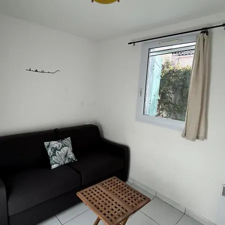 Holiday home Pavillon Climatise Avec Piscine, Tennis Et Terrasse, A 10 Min D'argeles-sur-mer - Fr-1-732-32